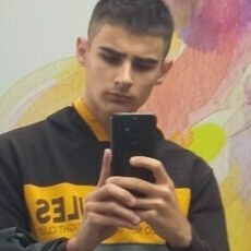Аркаша, 19, Белозерск