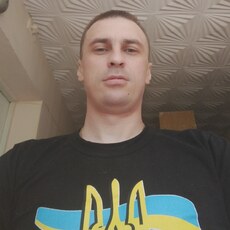 Кирилл, 37, Морозовск
