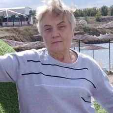 Дина, 65, Серов