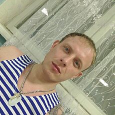 Яша, 27, Вольнянск