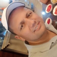 Паша, 40, Чудово