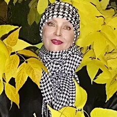 Оля, 70, Москва