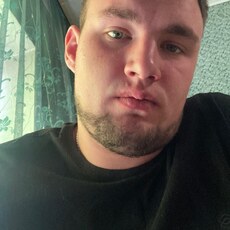 Фёдор, 25, Родники