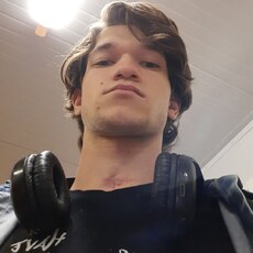 Николай, 22, Верхний Уфалей