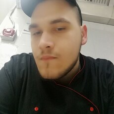 Эдик, 23, Горское