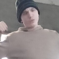 Сергей, 26, Трёхгорный