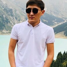 Олеж, 26, Красноармейск (ДНР)