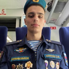 Валентин, 19, Советский