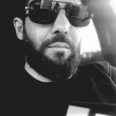 Лев, 40, Новоуральск