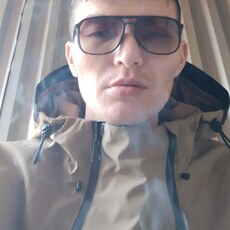 Толя, 35, Токмак