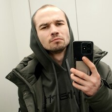 Александр, 27, Ясный
