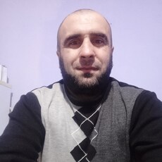Тарас, 41, Алзамай