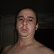 Оскар, 35, Лакинск