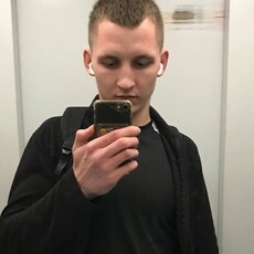 Антон, 22, Волгоград