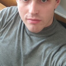 Аркадий, 27, Харабали