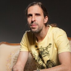 Лев, 40, Тосно