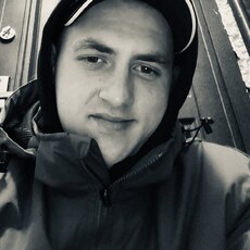 Родион, 25, Елец