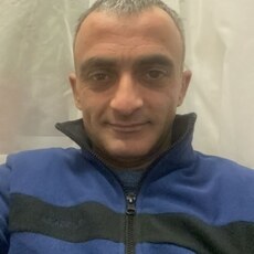 Миша, 42, Зверево