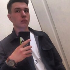 Витя, 20, Медвежьегорск