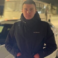 Лаврентий, 25, Артёмово