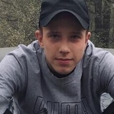 Игорь, 22, Междуреченск
