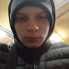 Ян, 22, Таврийск