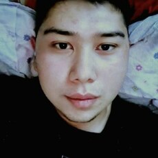 Лаврентий, 27, Кораблино
