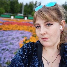 Лилия, 32, Мурино