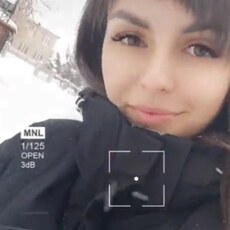 Эмилия, 33, Артём