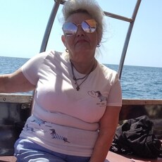 Даша, 64, Стаханов