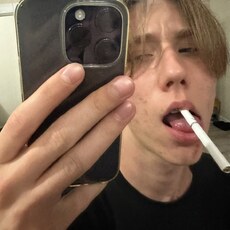 Илюха, 20, Свободный
