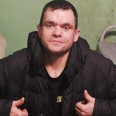 Артём, 43, Курильск