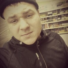Илья, 25, Навашино