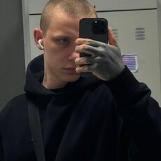 Валера, 22, Ивантеевка