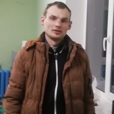 Валерий, 29, Арск