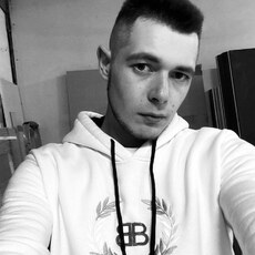 Боря, 26, Москва