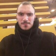 Ратмир, 27, Пологи