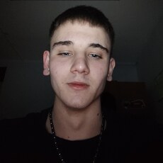 Аркадий, 20, Лихославль