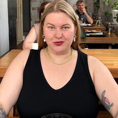 Настя, 35, Часов Яр