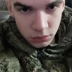 Владлен, 22, Мариинский Посад