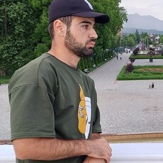 Платоша, 22, Ясиноватая