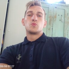 Станислав, 30, Киренск
