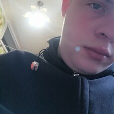 Петя, 27, Макеевка