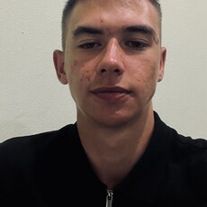Иосиф, 20, Рязань