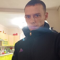 Адриан, 33, Кинель