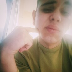 Даня, 21, Сухой Лог
