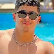 Артём, 21, Сольвычегодск