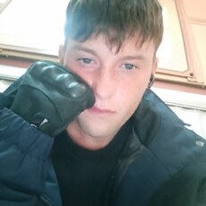 Филипп, 20, Углегорск (Сахалинская область)