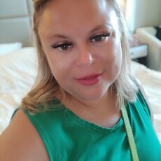 Лара, 35, Златоуст