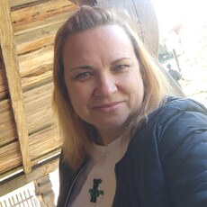 Юля, 42, Новоуральск